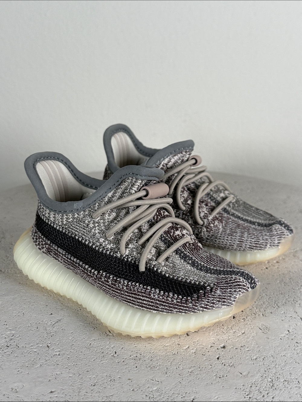 Yeezy Boost 350 by Adidas Zyon size 6K Kids Knit Slip-On Sneakers